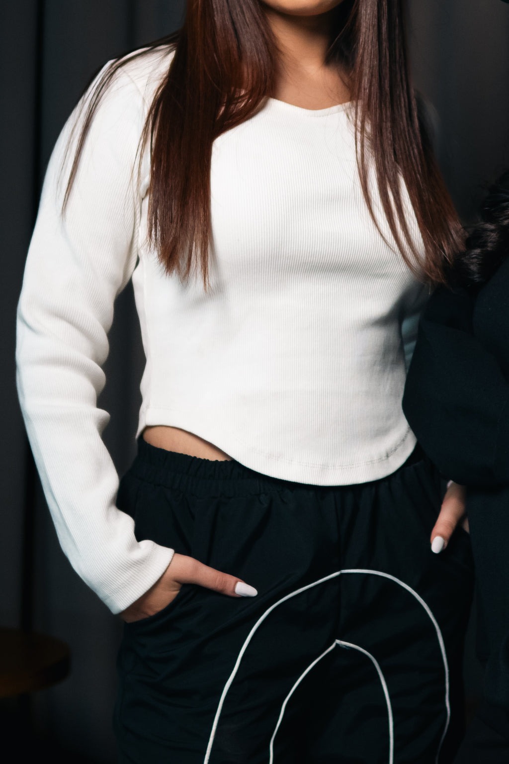 Ribbed Sweetheart Neck - White